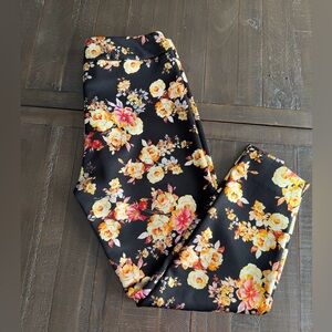 Krazy Larry Black Metallic Floral Pull-On Ankle Pants Size 14 NWOT